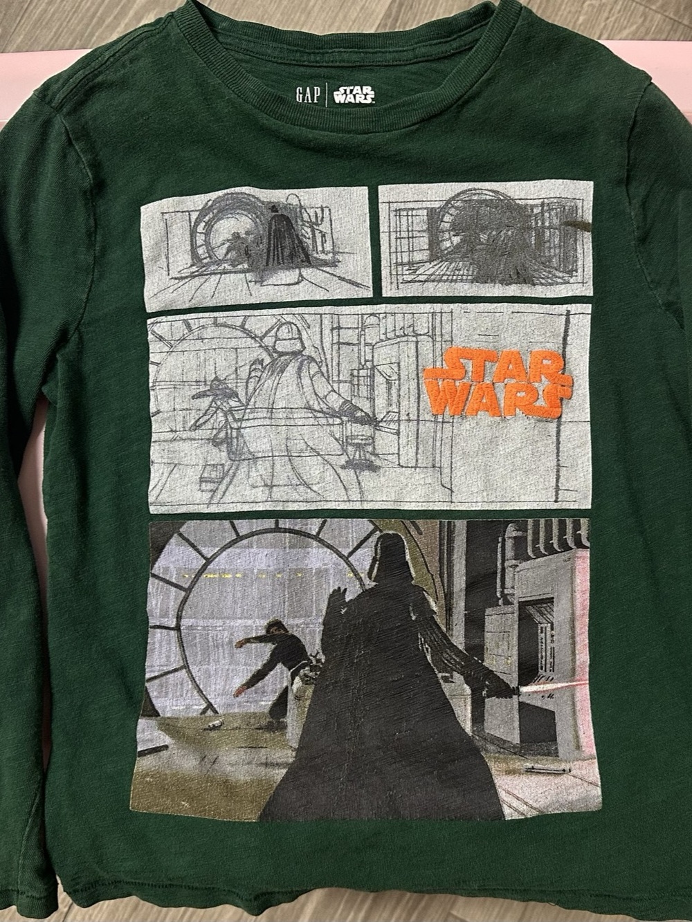 Gap x Star Wars Graphic Long Sleeve T-Shirt Green Boys Medium